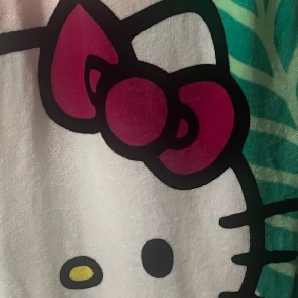 Sanrio 2024 Hello Kitty Cat Tropical Blanket Soft Throw 60x40 RARE - Picture 4 of 16